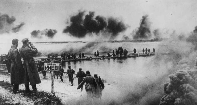 解放军都是没打过仗的人，能打赢下一次战争吗？大家可以去了解一下斯大林格勒的107