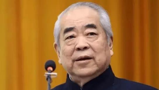 寒冬时节，范曾先生执笔写下：