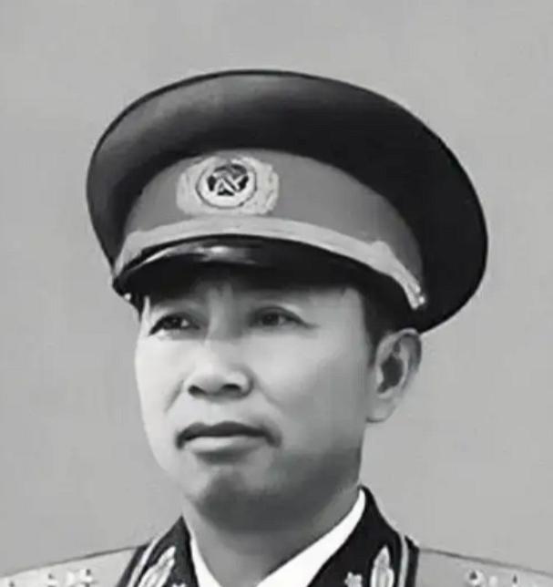 辽沈战役期间，国民党共投降起义了209位教官，其中包括23名中将，186名少将，