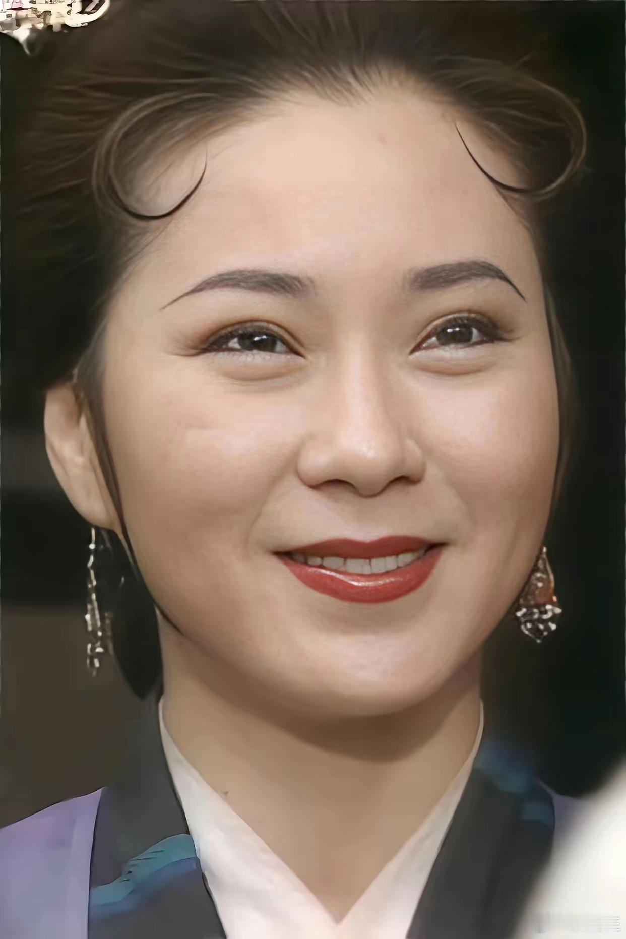 中年黄蓉就是漂亮