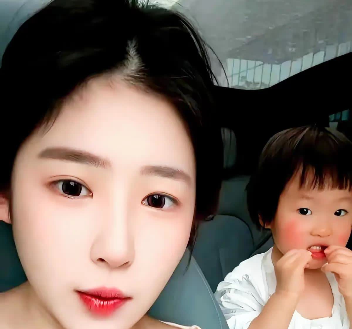 黄一鸣，大家可能真的误会他了，都说她是想做豪门太太，在王思聪做了措施的情况下，还