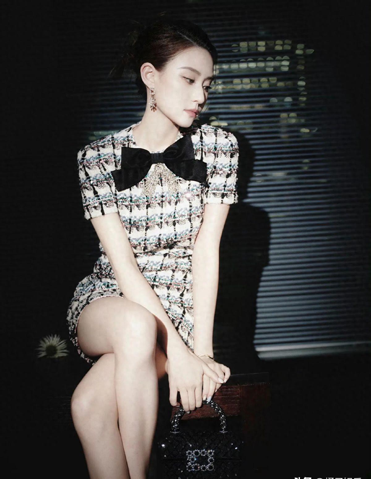 美高梅9星级晚宴：章泽天何超莲贴脸，这瓜太香！家人们，娱乐圈又炸锅啦！6月11