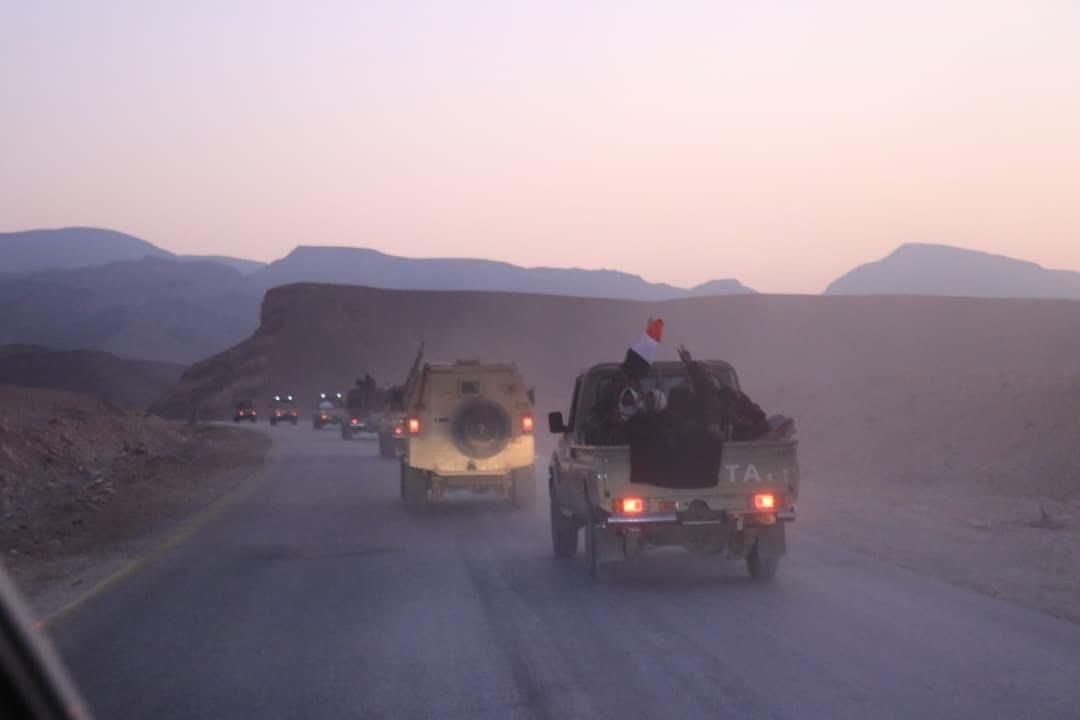 也门记者阿里·阿尔-萨卡尼发布了阿联酋支持的南方过渡委员会（STC）部队（包括巨