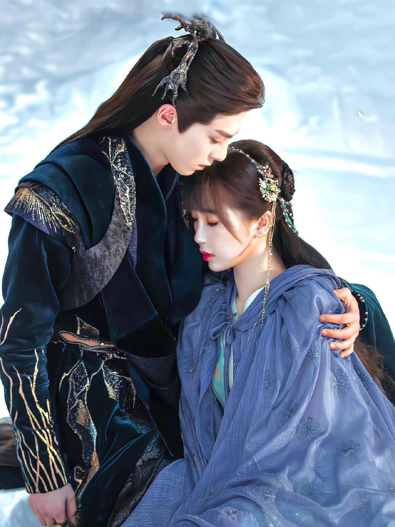 抛开别的不说虞书欣真的和谁都有cp感，百搭的！