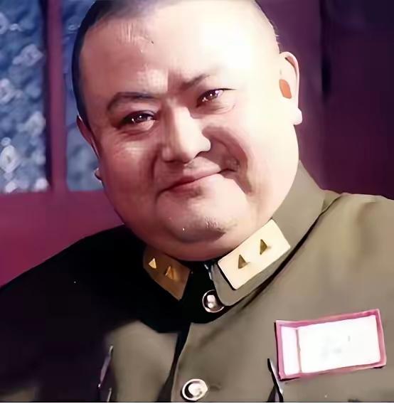 解放后，川军名将范绍增将七个妻子叫到身边，对她们说道“现在实行一夫一妻了，你们七