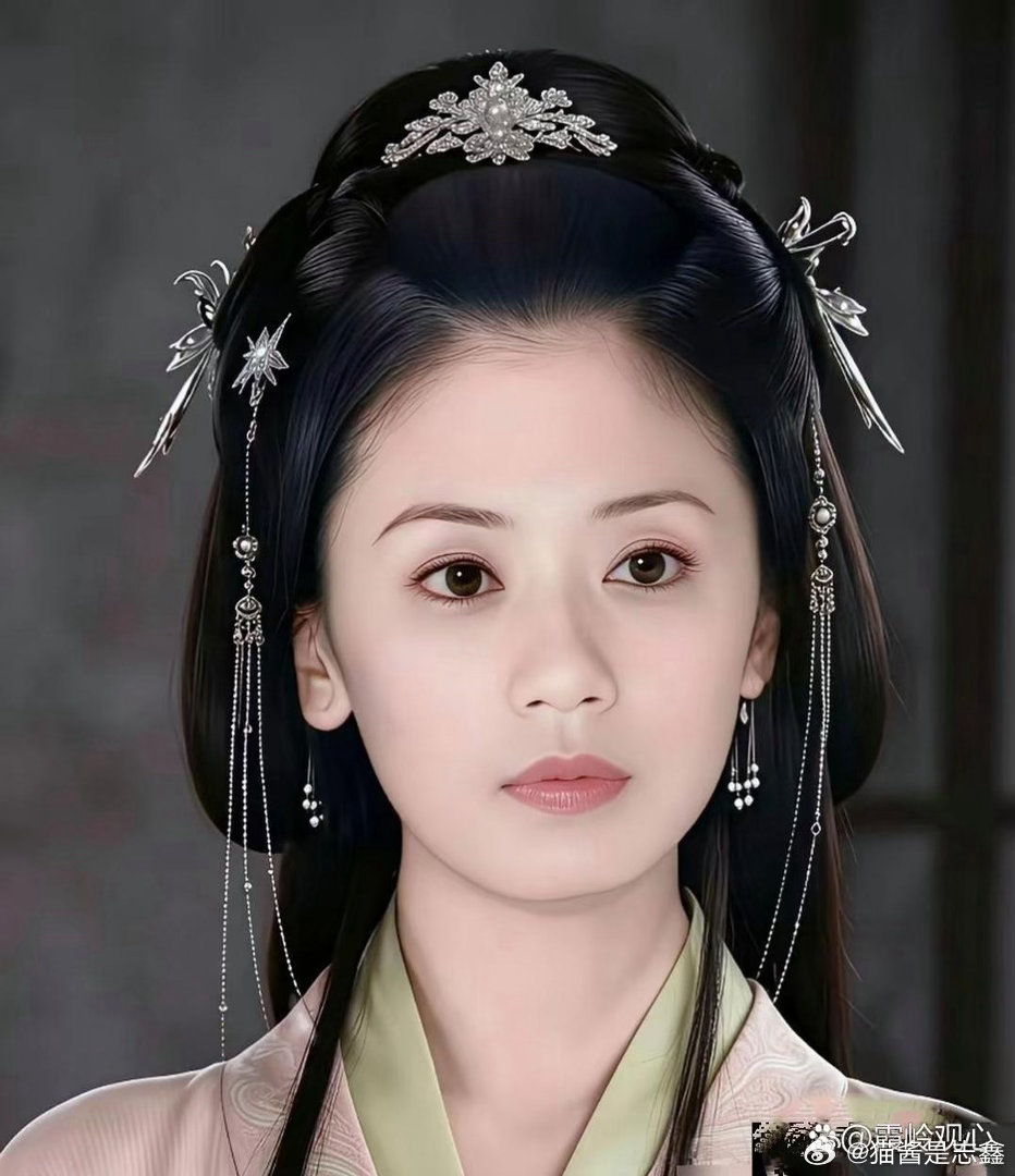 十几年来一直有人说，贾静雯演窦漪房能封神。但当年于正宁可跟资本闹掰，也要保林心如。好多人不知道，《美