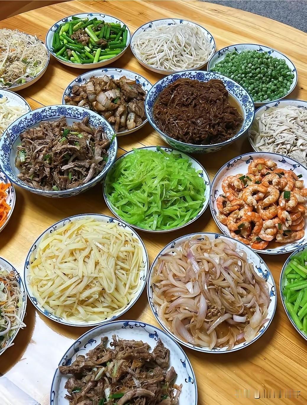 不懂就问，拿着一桌菜招待客人，会丢脸吗？