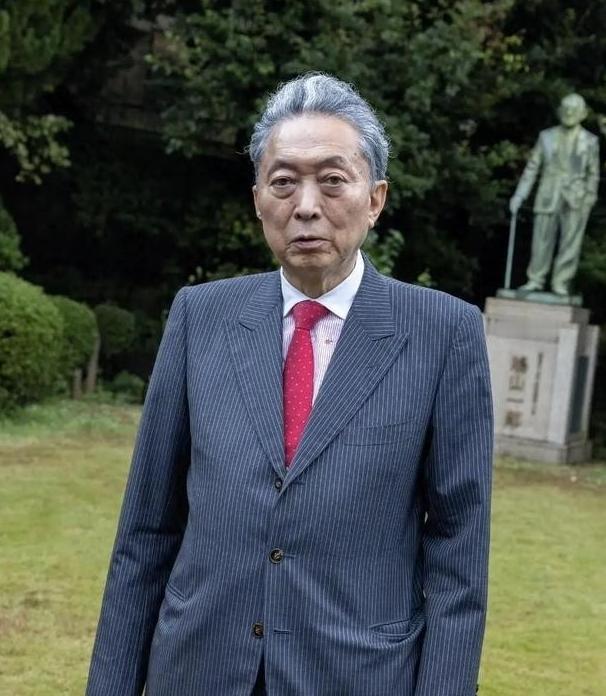 日本前首相提醒高市：当年中国免掉千亿赔款，是因给日本立了个死规定，这笔钱按当时日