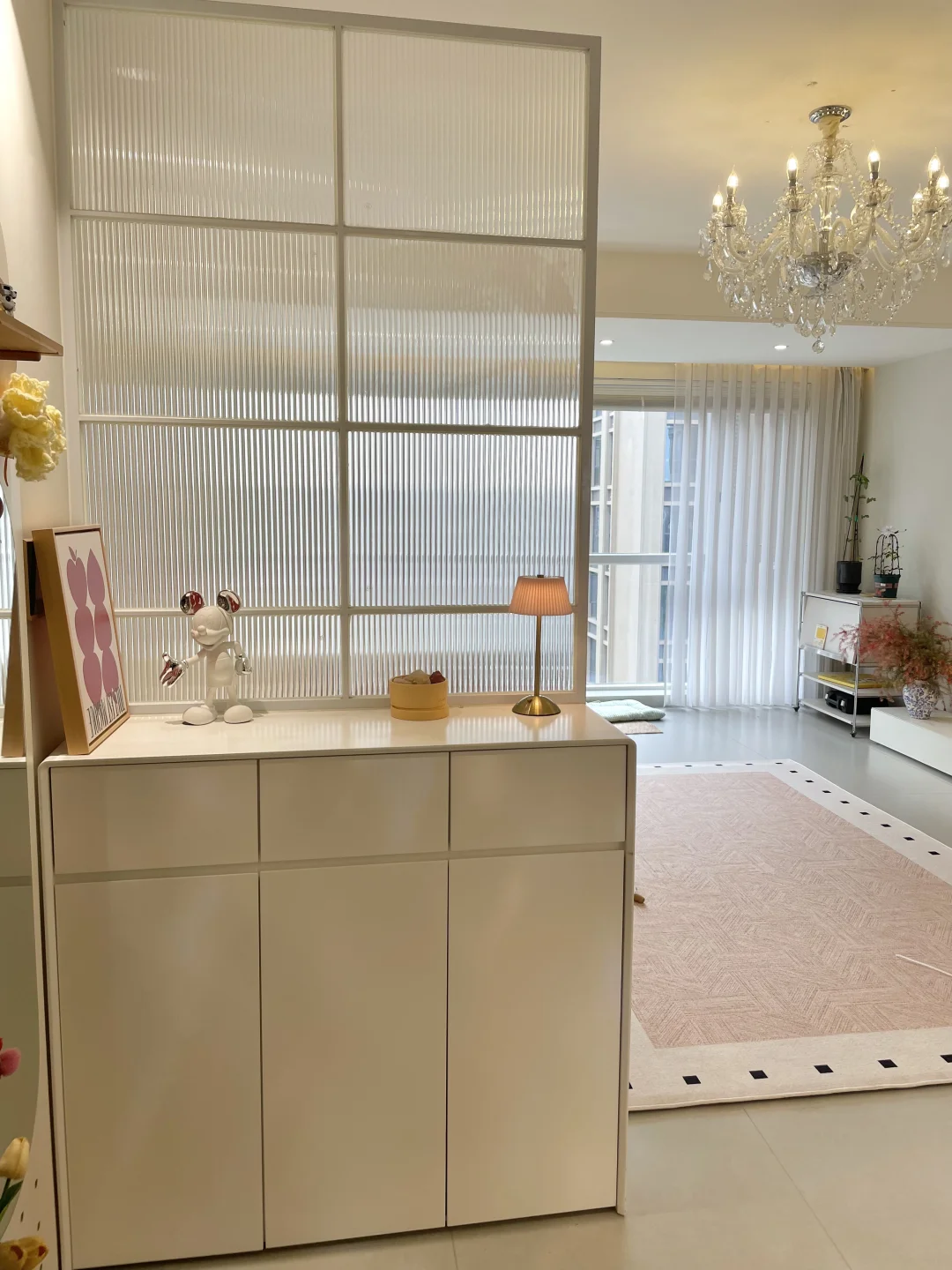 开门见厅的户型，没玄关就按照我家这样做吧！