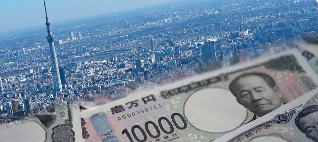 100日元从8.4掉到4.2，直接砍半，这事听着是不是有点离谱？我前两天跟公司