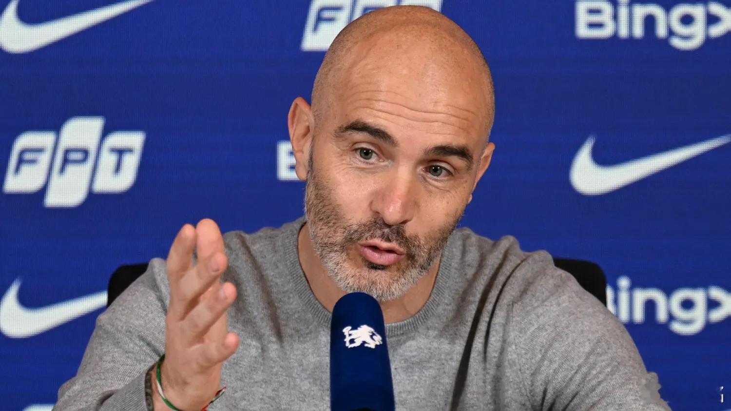 切尔西家家都有一本难念的经。切尔西本来战绩还可以，联赛积分第4，排名比卫冕冠军