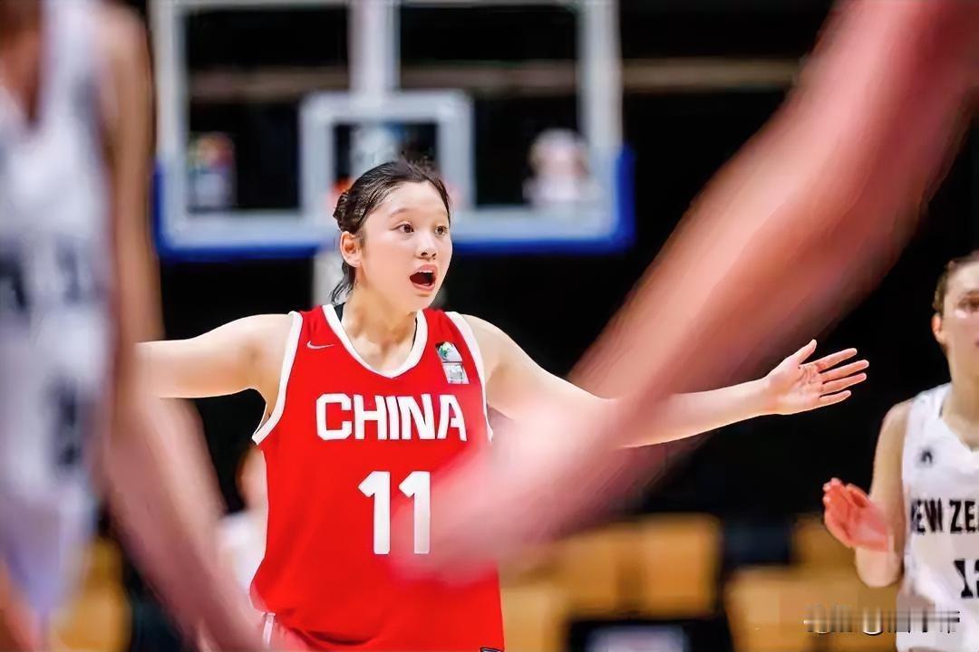 亚洲杯U16女篮，中国队83：74战胜新西兰队迎来开门红，🇨🇳李沅珊独得38