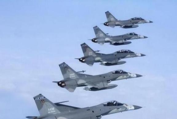 中国要想解放台湾，必定要和美国打一场硬仗，为了打赢这场必须要赢的的仗，中国可以投