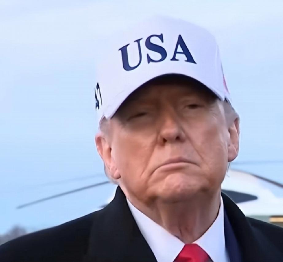 完全可以直接对民进党、对美国宣布，解放军将直接扣下或扣击沉！美对台军售由110