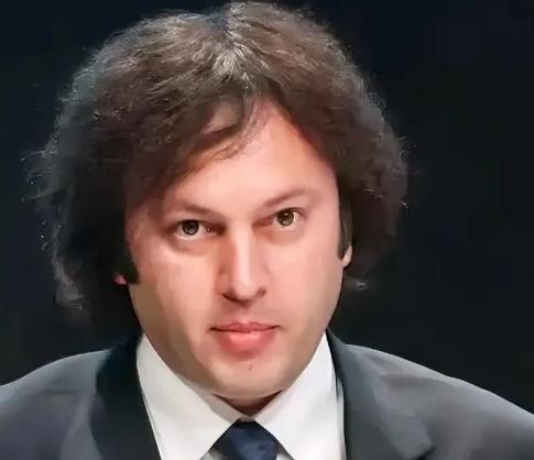 果然格鲁吉亚人聪明，记吃又记打。12月3号，格鲁吉亚总理科巴哈玆接受采访说，曾