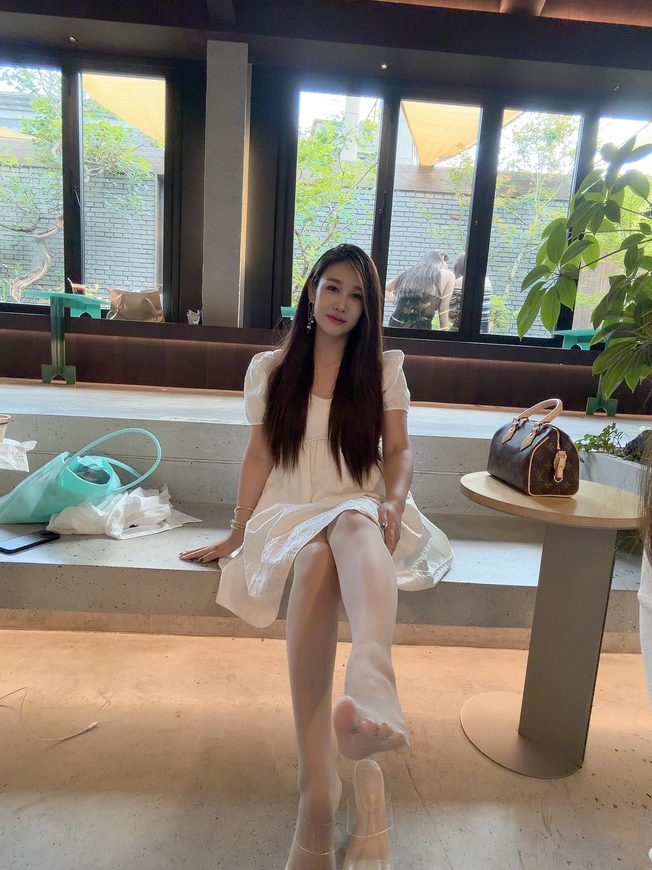 分享一张你旅游的照片吧女人这辈子可以靠谁？姑娘旅游