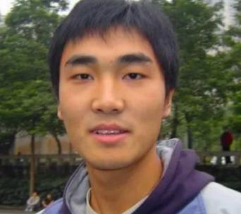 🌞“每月就给我500块，资助不起装什么孙子！”2006年，贫困大学生向海清