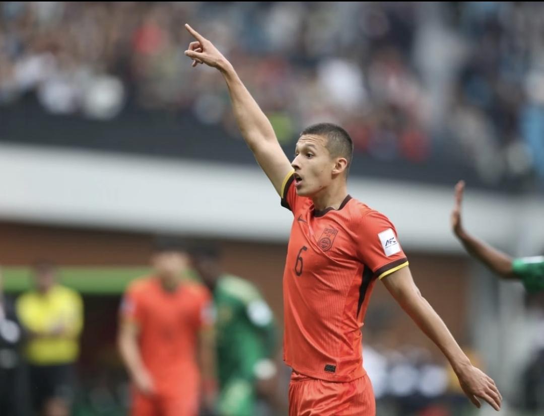 球商确实高一层，球迷大加赞赏，依木兰得大胆用呀。在U23国足比赛中，备受球迷期