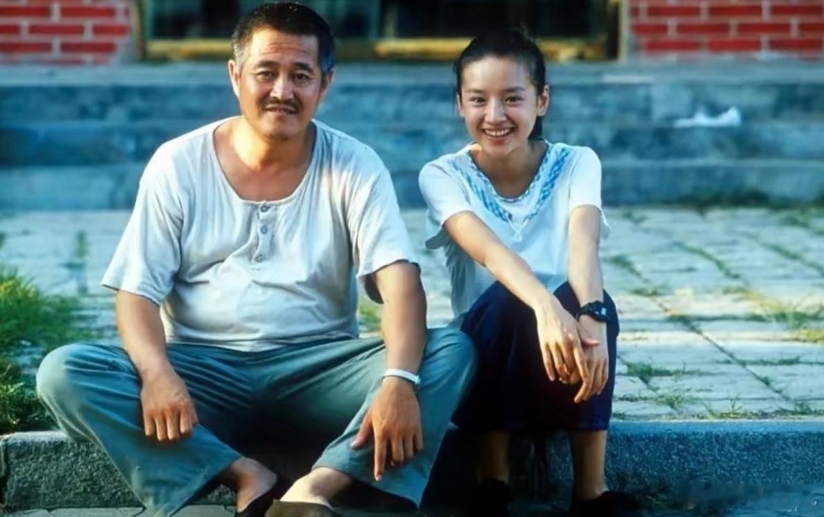 董洁：一张淡颜撑起东方清冷美学与安静感！