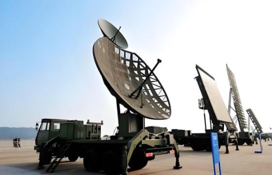 伊朗这一仗，彻底让全世界目光看向了中国！原来中国这30年的防空作战体系建设，思路