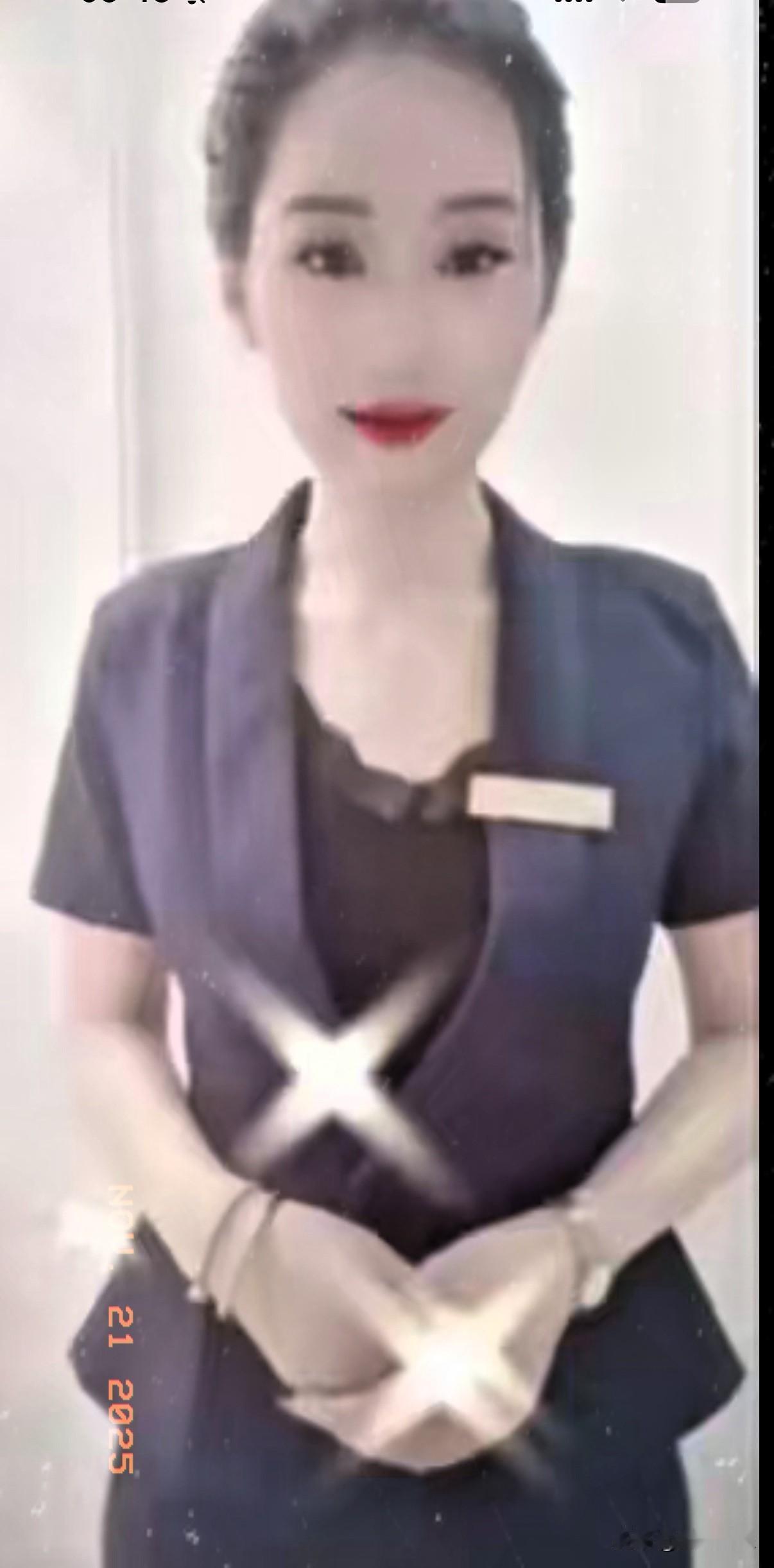 能想到在盐城响水县的珠宝城，藏着这么一位神仙副店长！上海金店的付婷婷，简直把工装