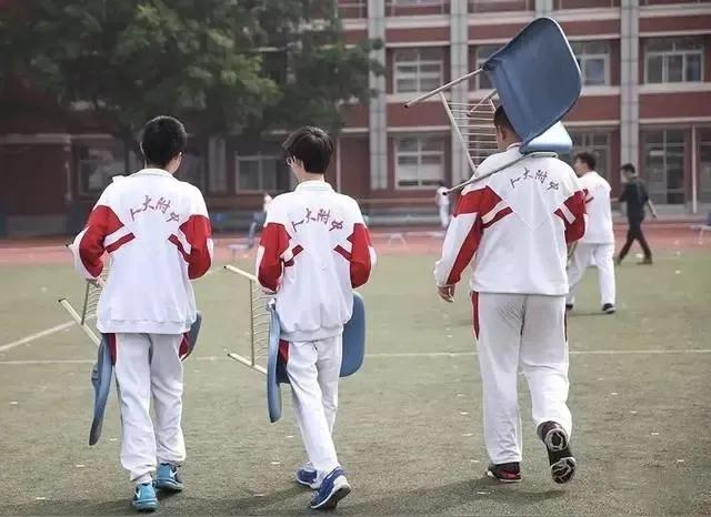 管中窥豹，北京教育真的有点恐怖，全国应该没有几个地区的家长和孩子有这种压力强度！