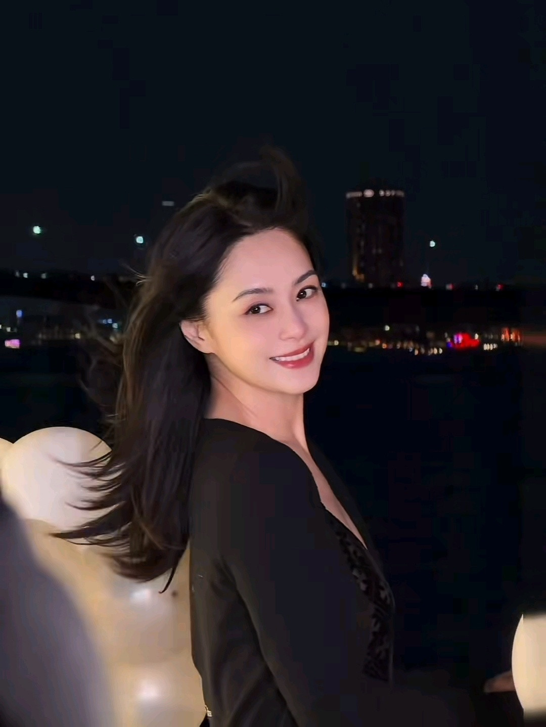 美得依旧美艳动人阿娇生日快乐