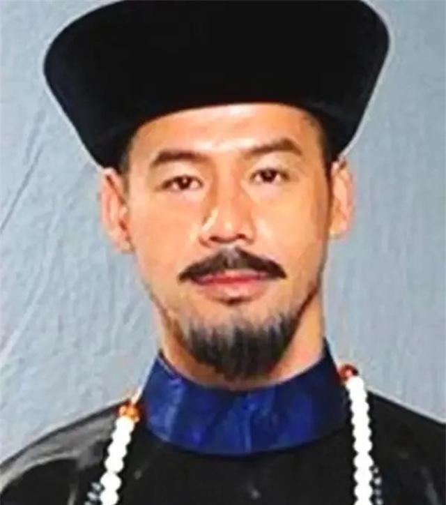 1862年6月4日，在河南延津的一片开阔地气氛肃穆，清军开辟出一块刑场地，近30