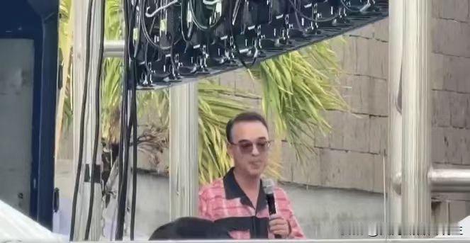🐰卡耶塔诺太有担当了！30日，菲参议员卡耶塔诺现身基督教会在马尼拉ED