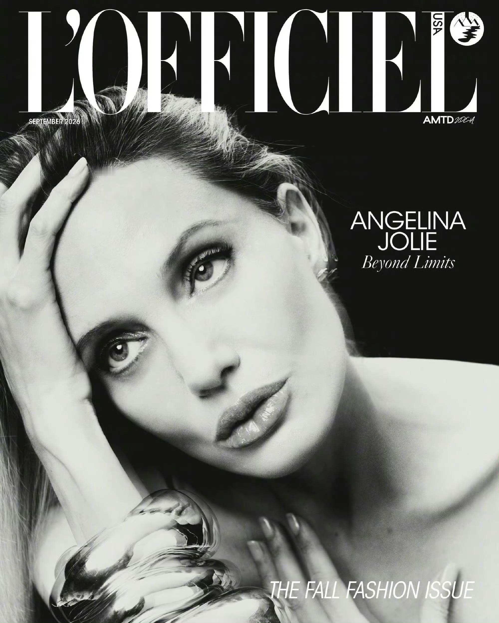 L'OFFICIEL九月刊全球企划AngelinaJolie坐镇金九封面摄影：