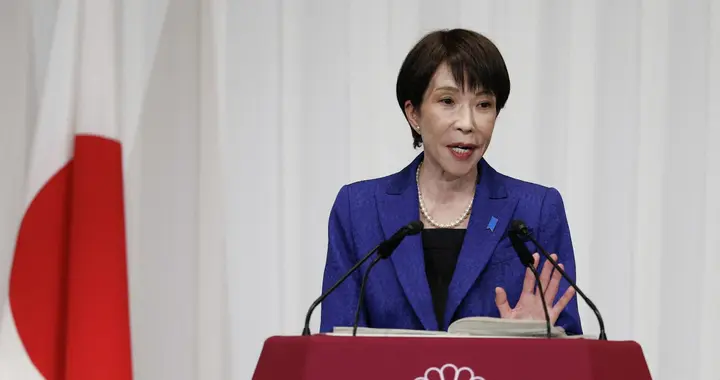 高市早苗支持率暴跌! 民调已跌破50%大关! 高市何时才会下台?