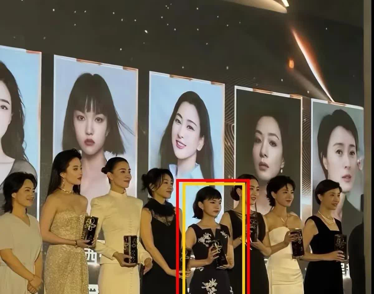大家发现了没本次白玉兰所有提名的演员中有一个人虽然被提名，但是存在感极低