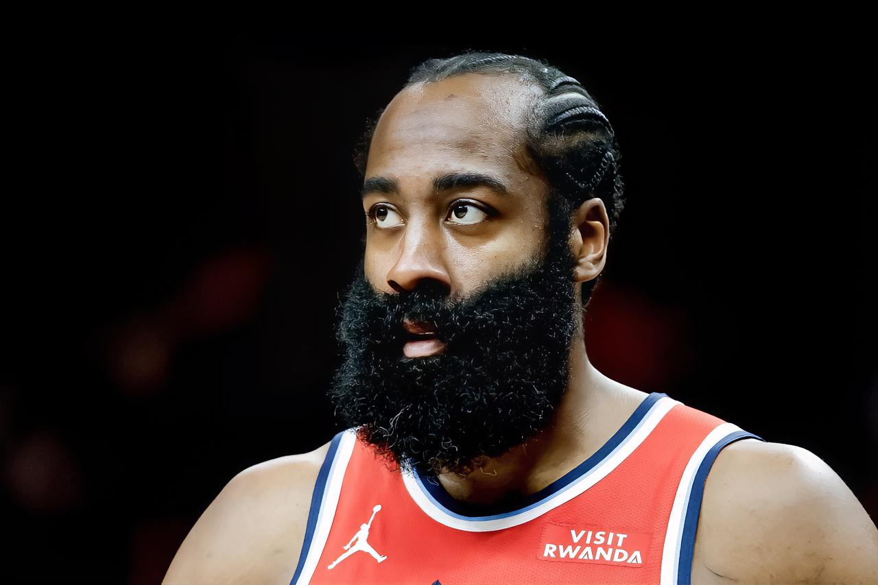 杜兰特：三弟，大哥尽力了，火箭也是够意思了，可惜你们不想赢啊？？？哈登：前两节