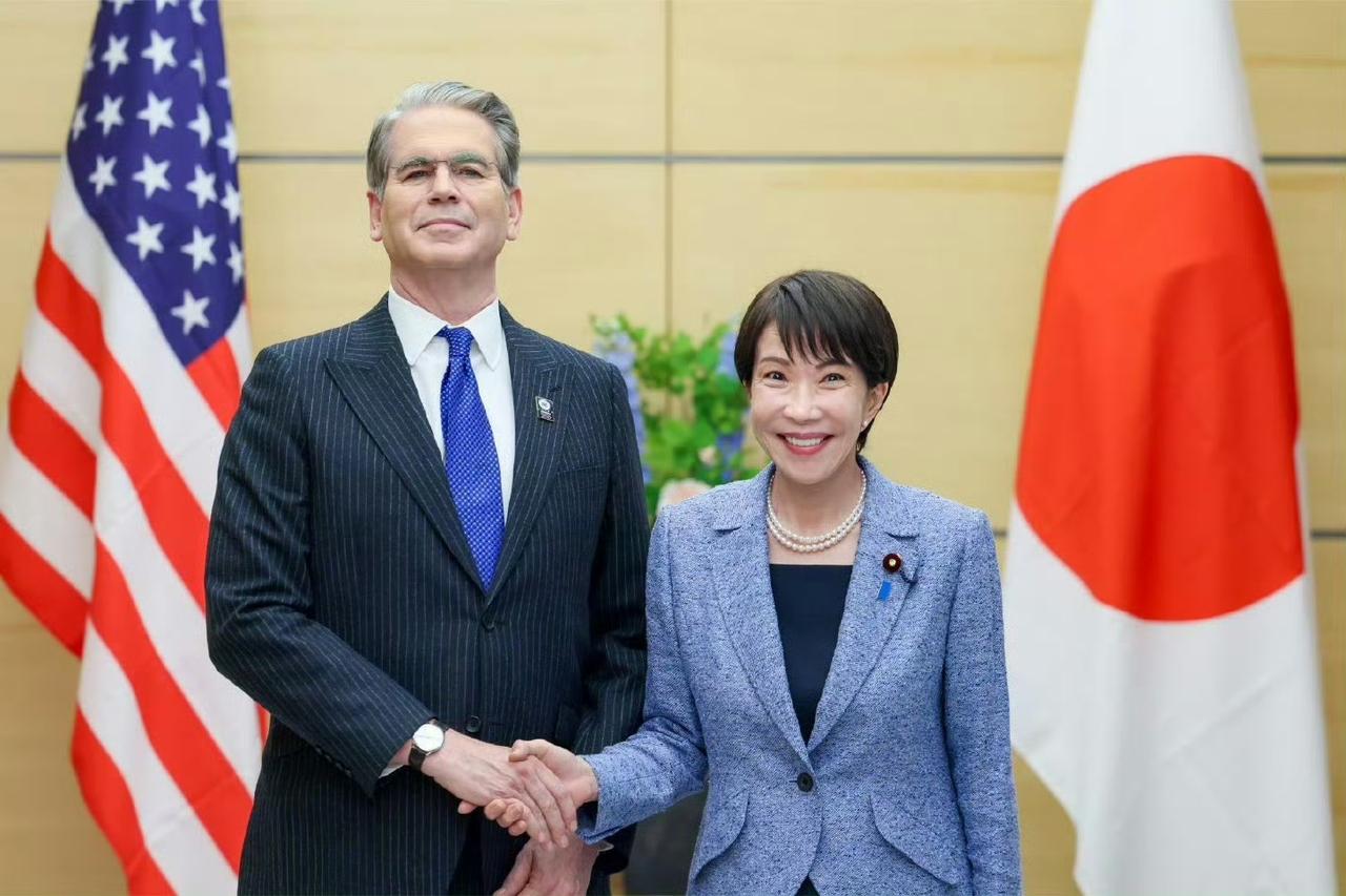 日本为什么要保汇率？明明日元贬值对日本大大有利，高市早苗却偏偏要千方百计救日元汇