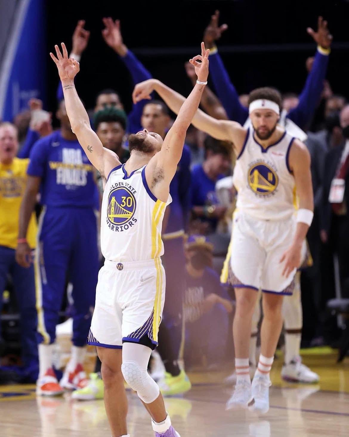 历史第一射手库里亲口认证：克莱·汤普森的跳投，才是NBA最漂亮的！一个投进过
