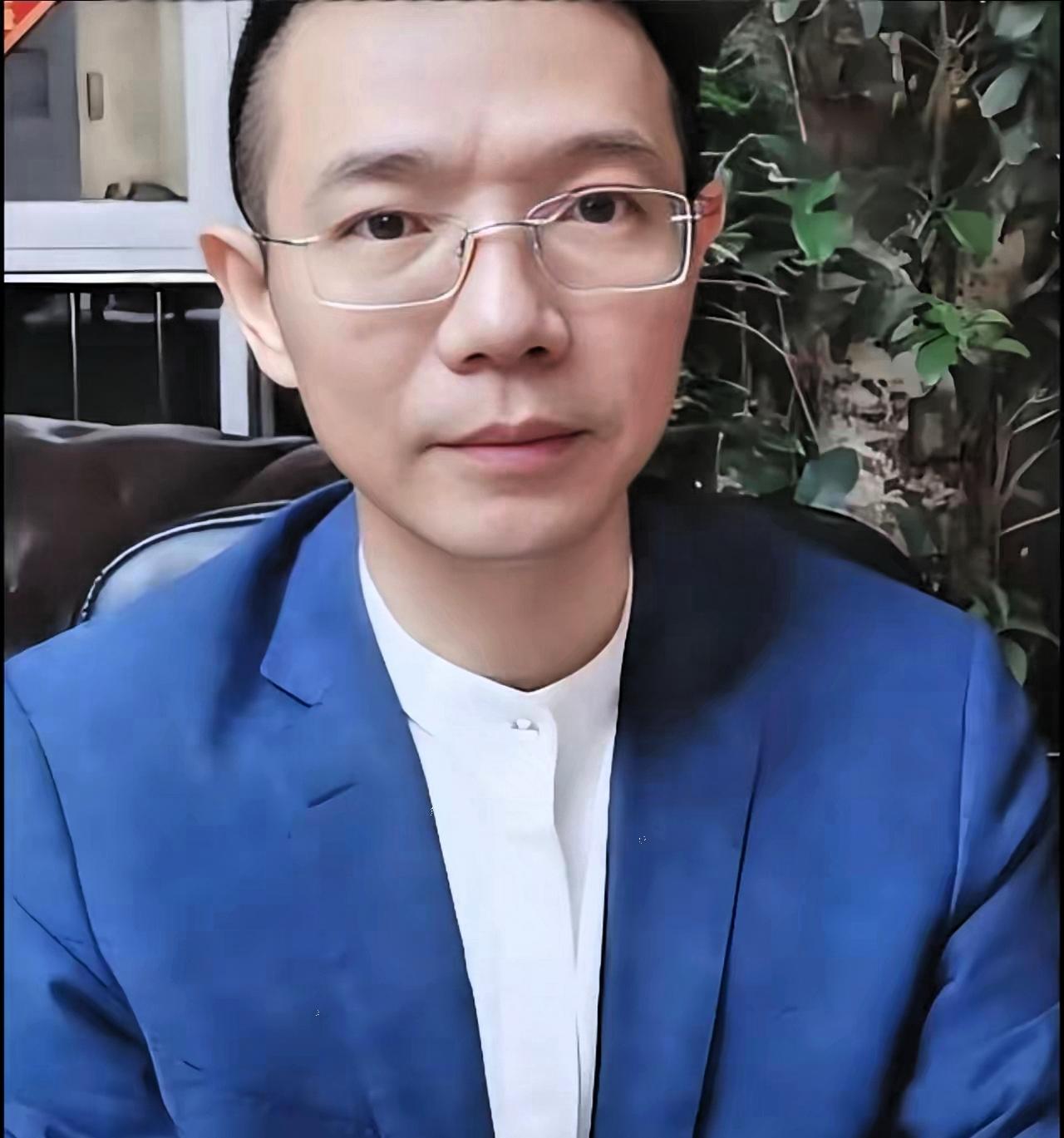 这回是真的要动真格了！看到李律师晒出的那张立案告知书，心里就两个字：痛快。最