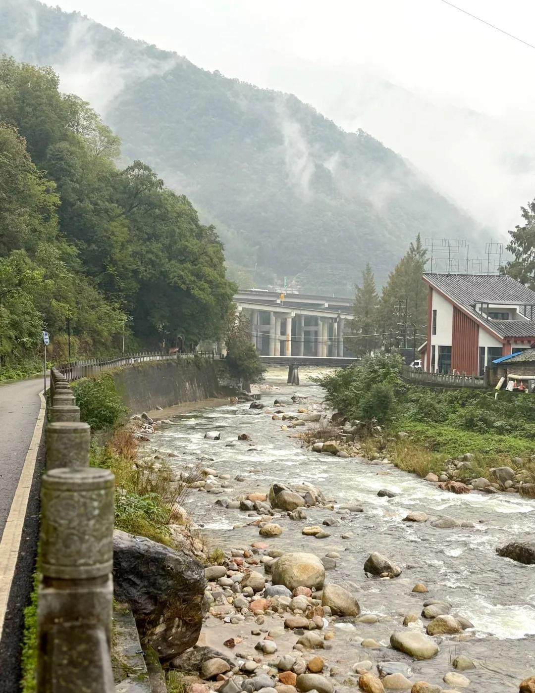 陕西自驾游日记4:勉县-汉中市-洋县陕西旅游汉中洋县朱鹮阳平关遗址陕西自