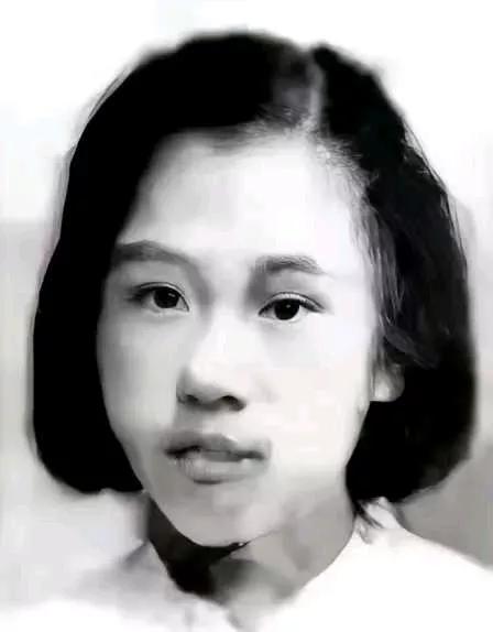 抗日战争时期，日军抓捕了一名受伤的女战士，不仅轮番侮辱了她，竟然还丧心病狂地把女