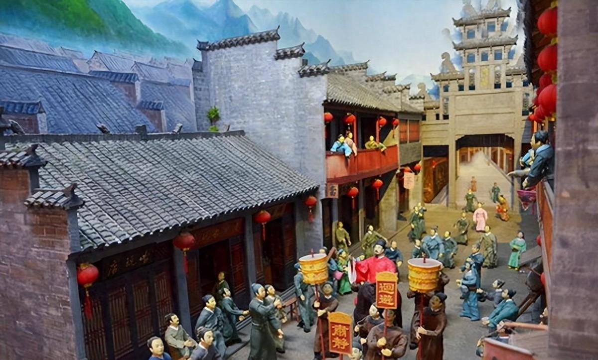 清代荫生制度展现了一代英雄子承父业，依靠家族庇护在大树底下享受荣华的真实写照雍