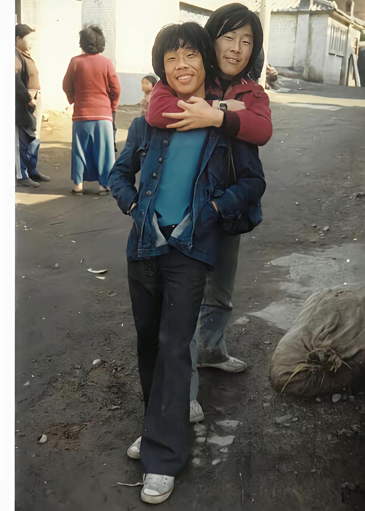 人不可貌相，海水不可斗量。人也有逆袭的时候，只要你努力，不放弃，机会青