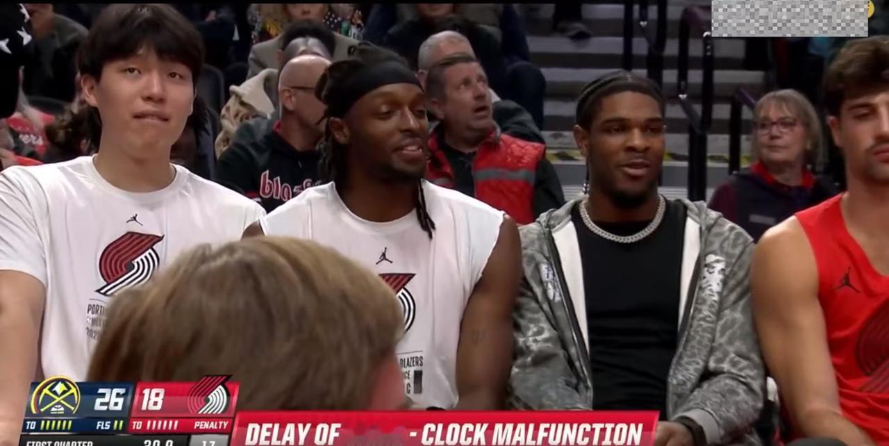 开拓者死里逃生，杨瀚森位置被两人打没了，表情相当难看，职业生涯走到拐点。今天对于