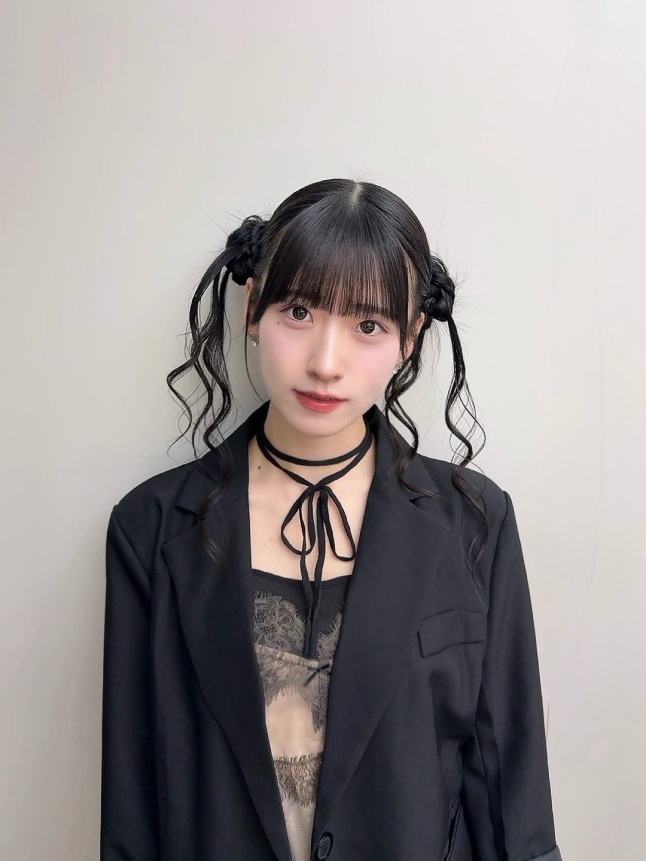 石森璃花「珍しく黒いお洋服着て、珍しい髪型しました〜」りかのいんすたㅤㅤㅤ　　