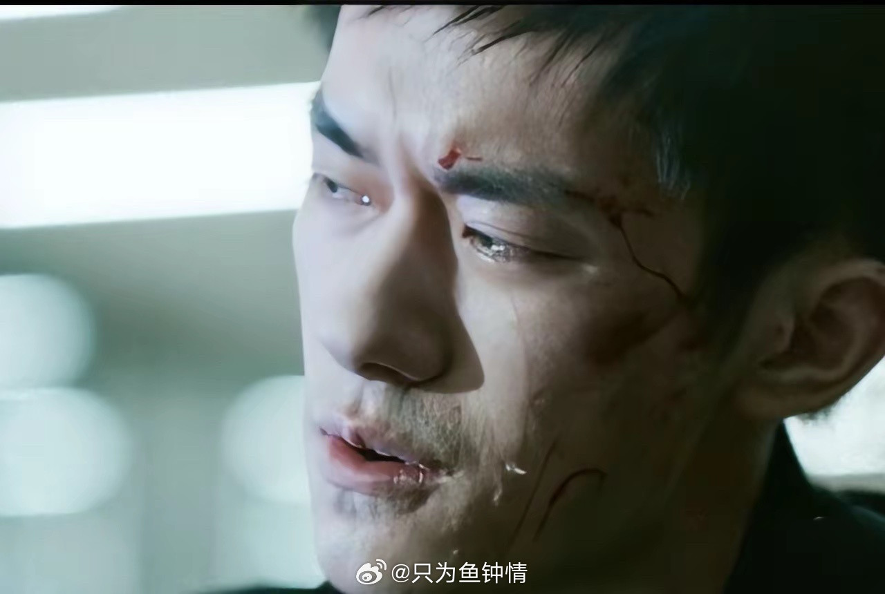 发现一个有意思的事，只要是易烊千玺演的戏，不管是谁出演男主角，演技好不好，他演得