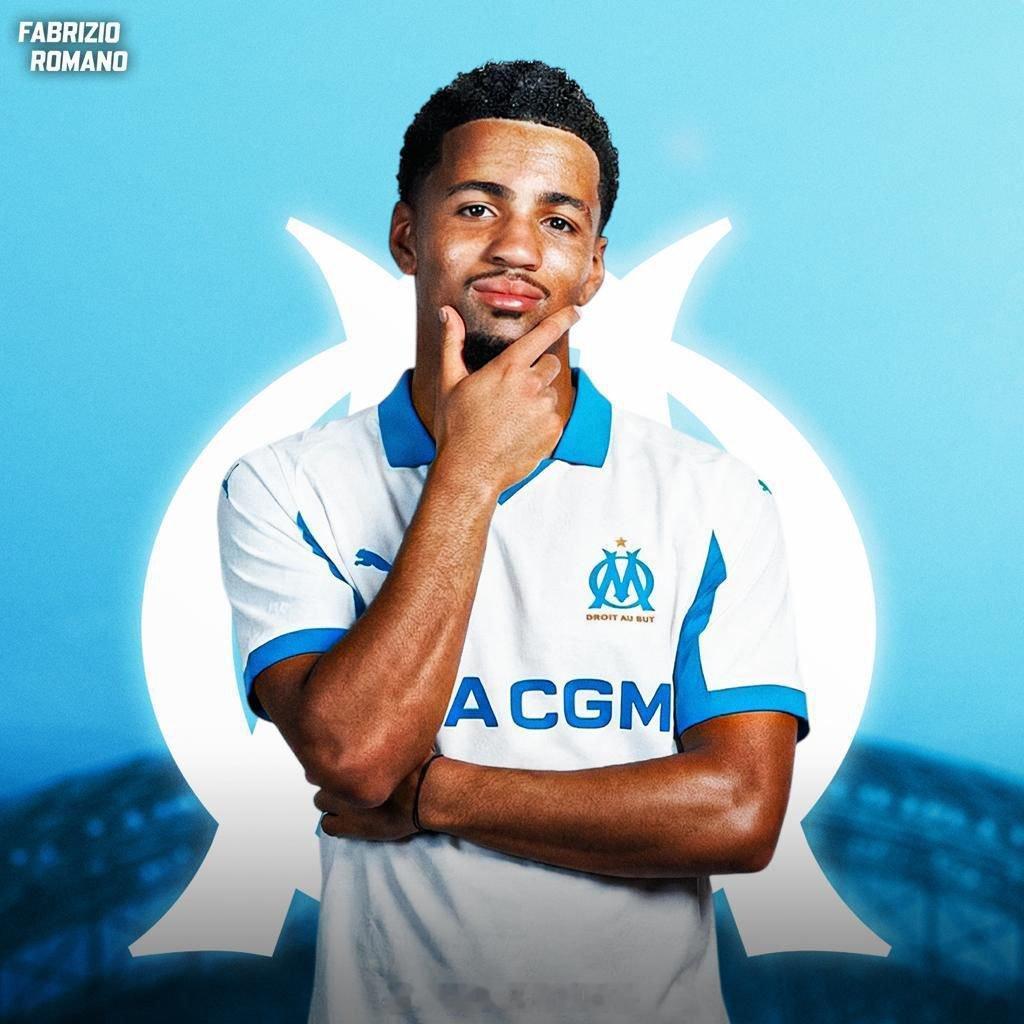 【出场越多费用越低！恩瓦内里租借加盟马赛】TA消息：18岁阿森纳中场恩瓦内，动身