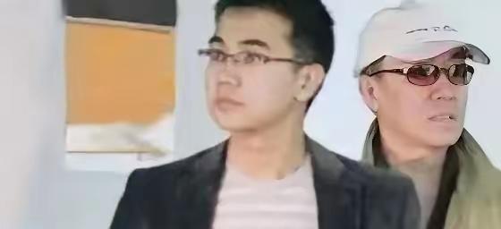 李幼斌的两个儿子，亲儿子李小珂，40岁，没进娱乐圈，在北京做一份普通又稳定的工作