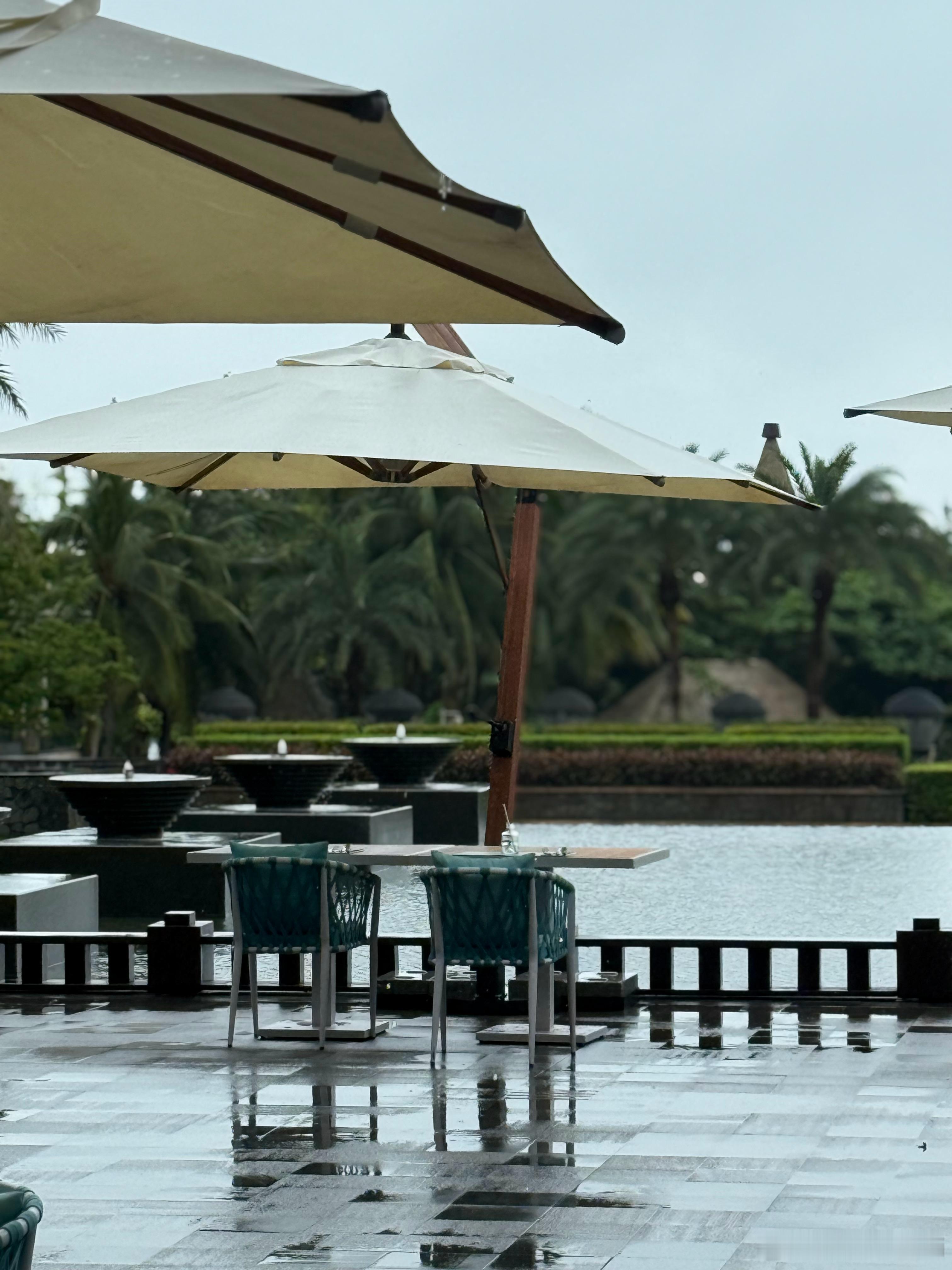 早哦☀️雨中吃酸粉不要太美好[大笑]与倪分享我的日常plog​​​