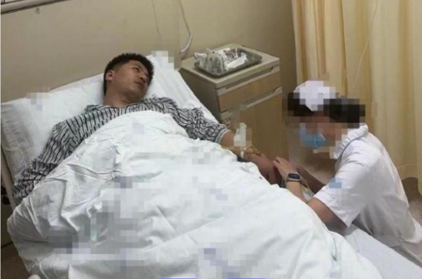 心源性猝死，什么意思？就是因为心脏突然出大问题，罢工了，导致人很快就没了。