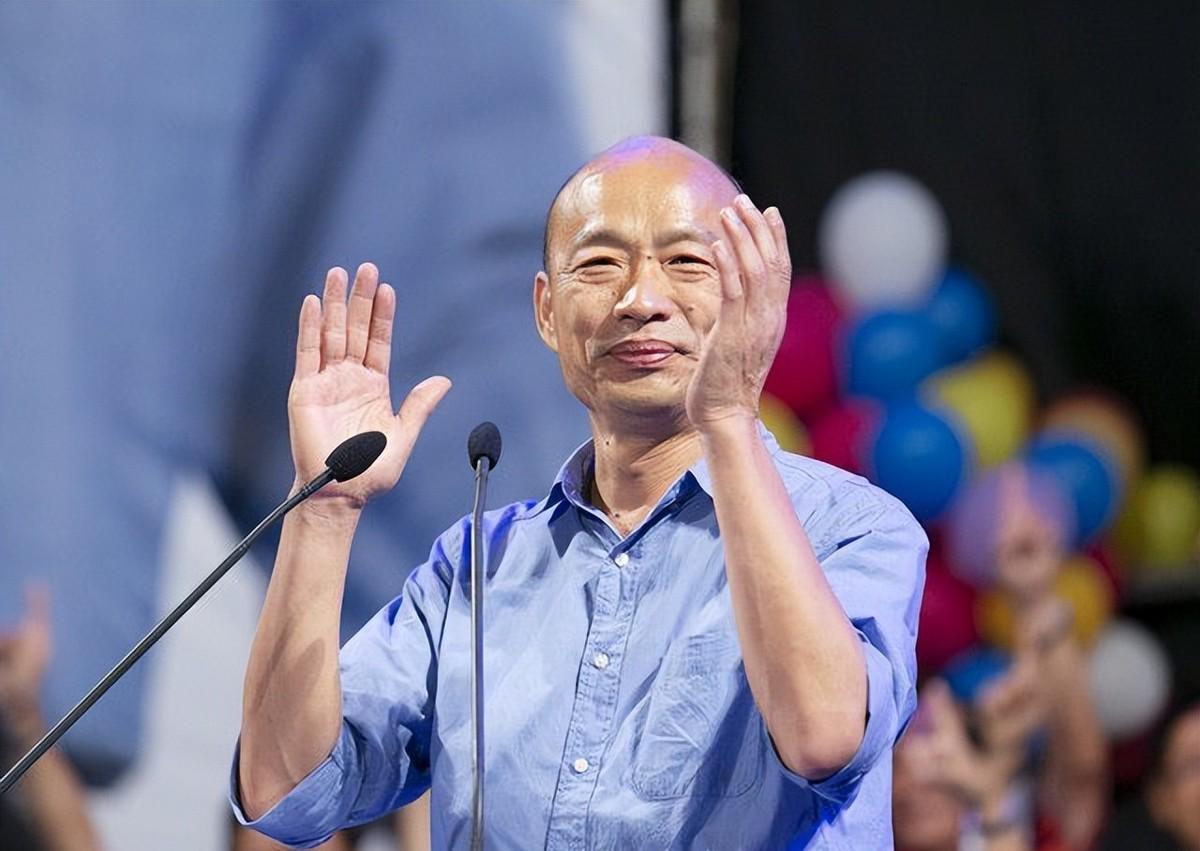 李四川新北选情陷入拉锯，沈富雄提醒“6%小草”成关键变量，韩国瑜出手后能否改变蓝
