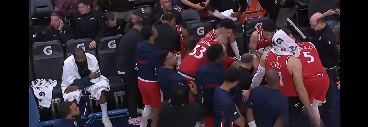 哈登怎么了？今日快船第四节一波流战胜爵士，球队6连胜！但是第四节哈登被dnp了，