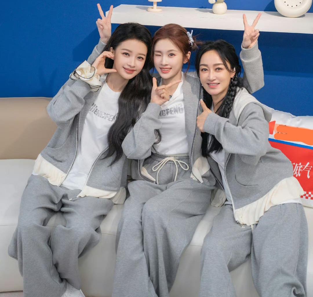 《浪姐7》一公有人对口型有人全开麦？范玮琪逆风翻盘了！《乘风2026》角标从初